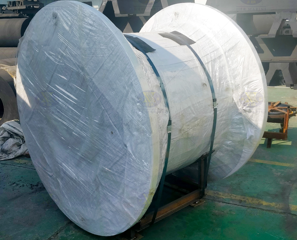 Maximizing Berthing Capacity: Super Cell Fenders in Action