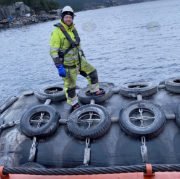 JIER Marine Pneumatic Fender Installed on Oil Tanker in Norway (JCQ)